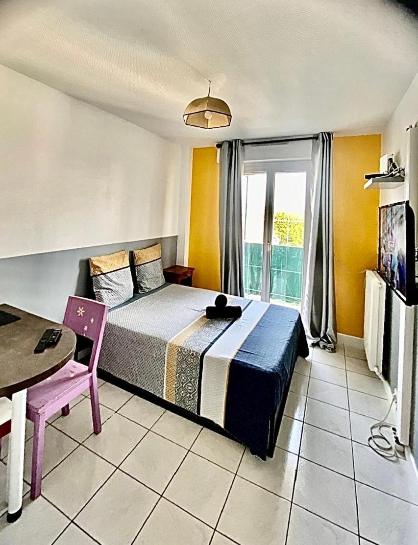 מלון Appartement Proche Gare Et Centre Ville מראה חיצוני תמונה